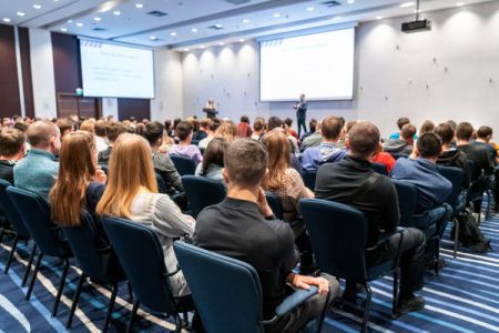 Kongres inwestorów i startupów branży HealthTech w Belgii